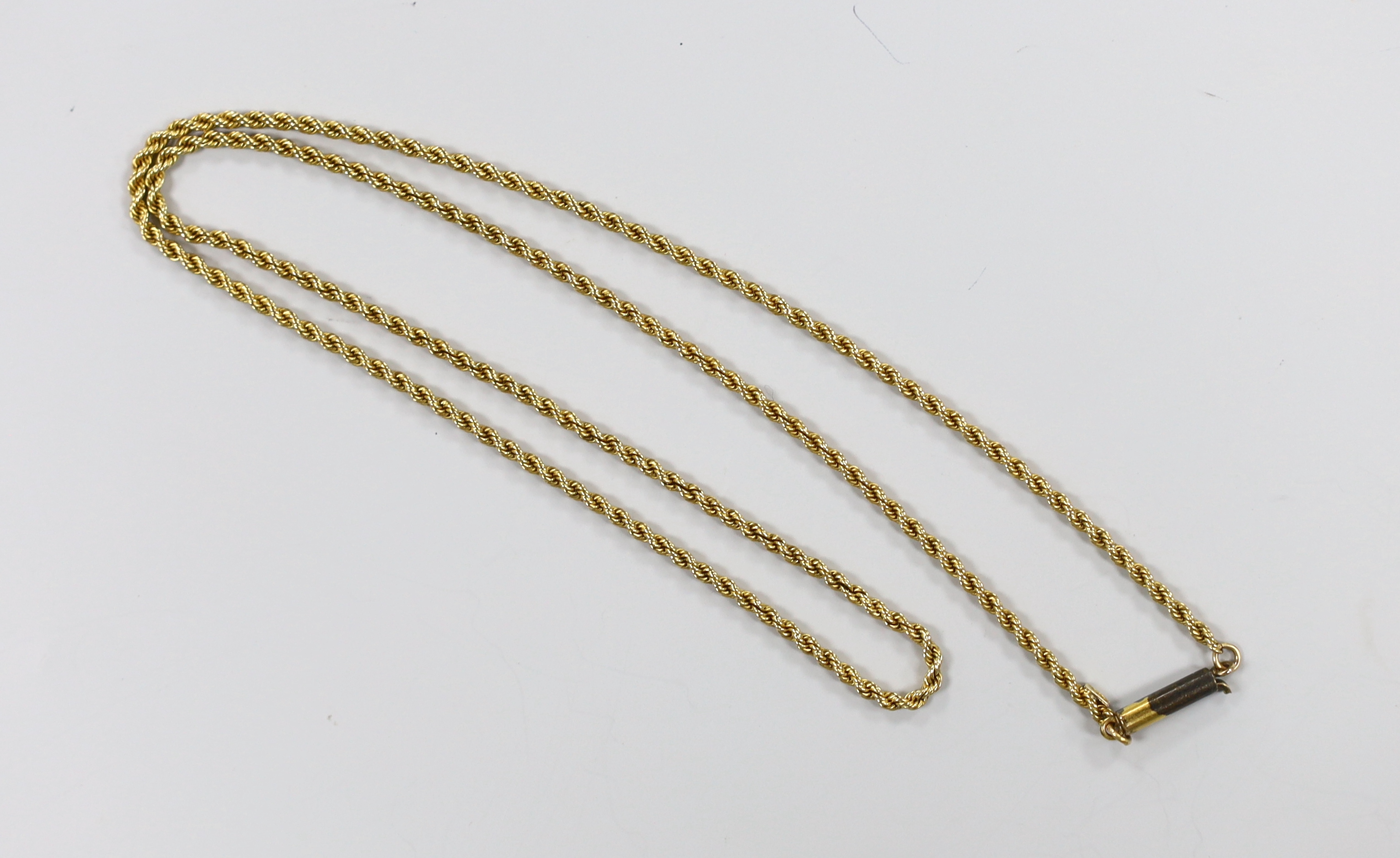 An Edwardian 15ct rope twist chain, 43cm, 6.8 grams.